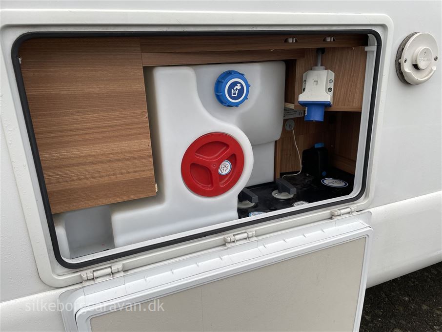 Weinsberg CaraSuite 700 ME Aut.